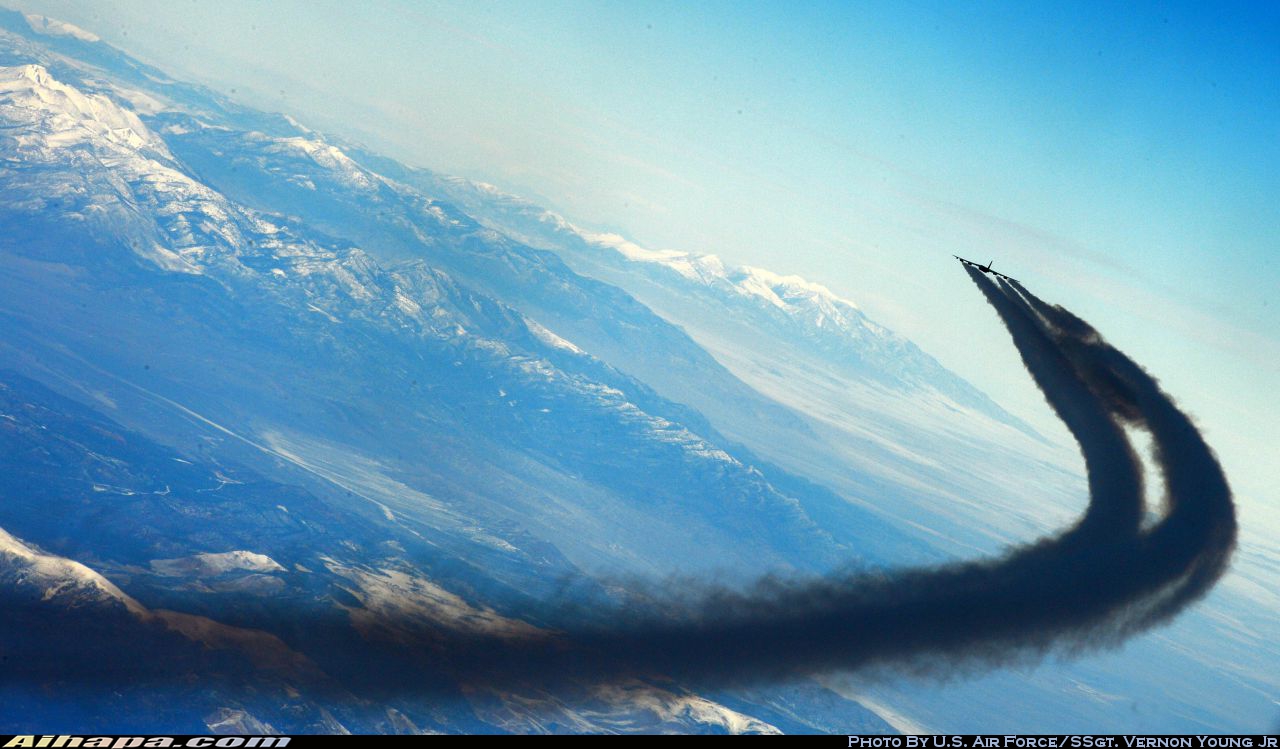 波音 B-52H&ldquo;同温层堡垒&rdquo; \vert{} ID:15955