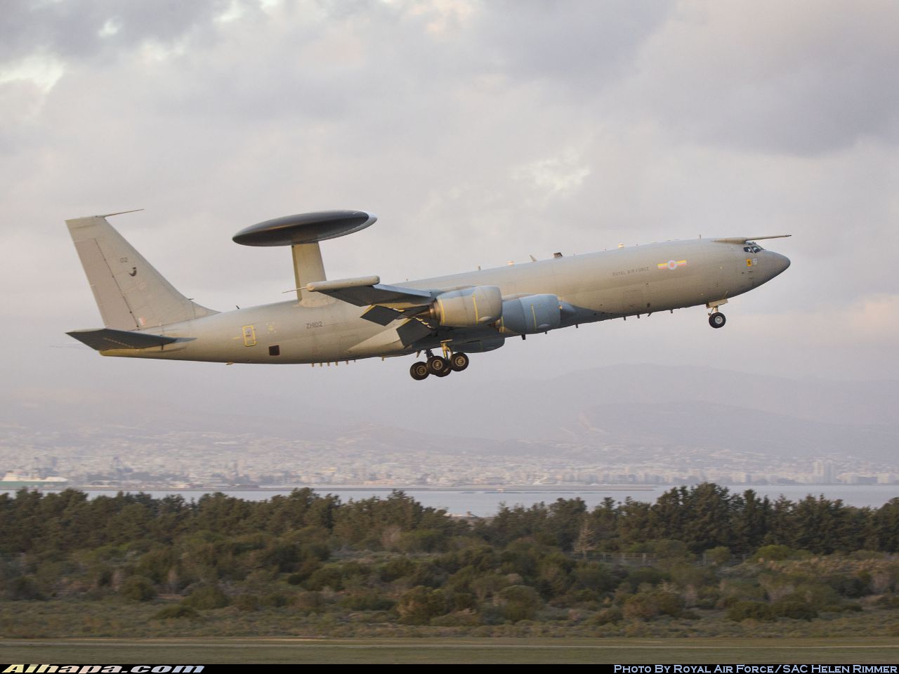 波音 E-3D&ldquo;望楼&rdquo;AEW1 (707-300) \vert{} ID:22700