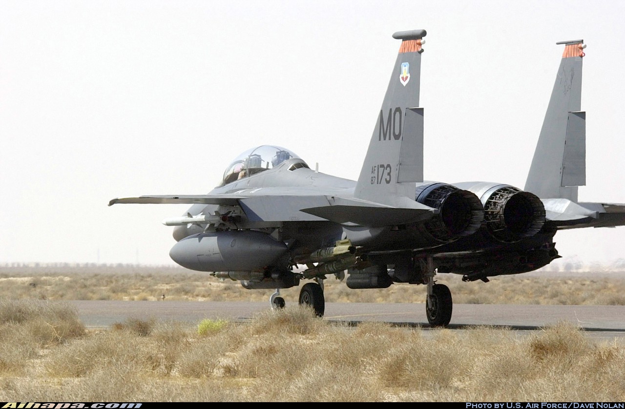 麦克唐纳-道格拉斯 F-15E&ldquo;攻击鹰&rdquo; \vert{} ID:3216