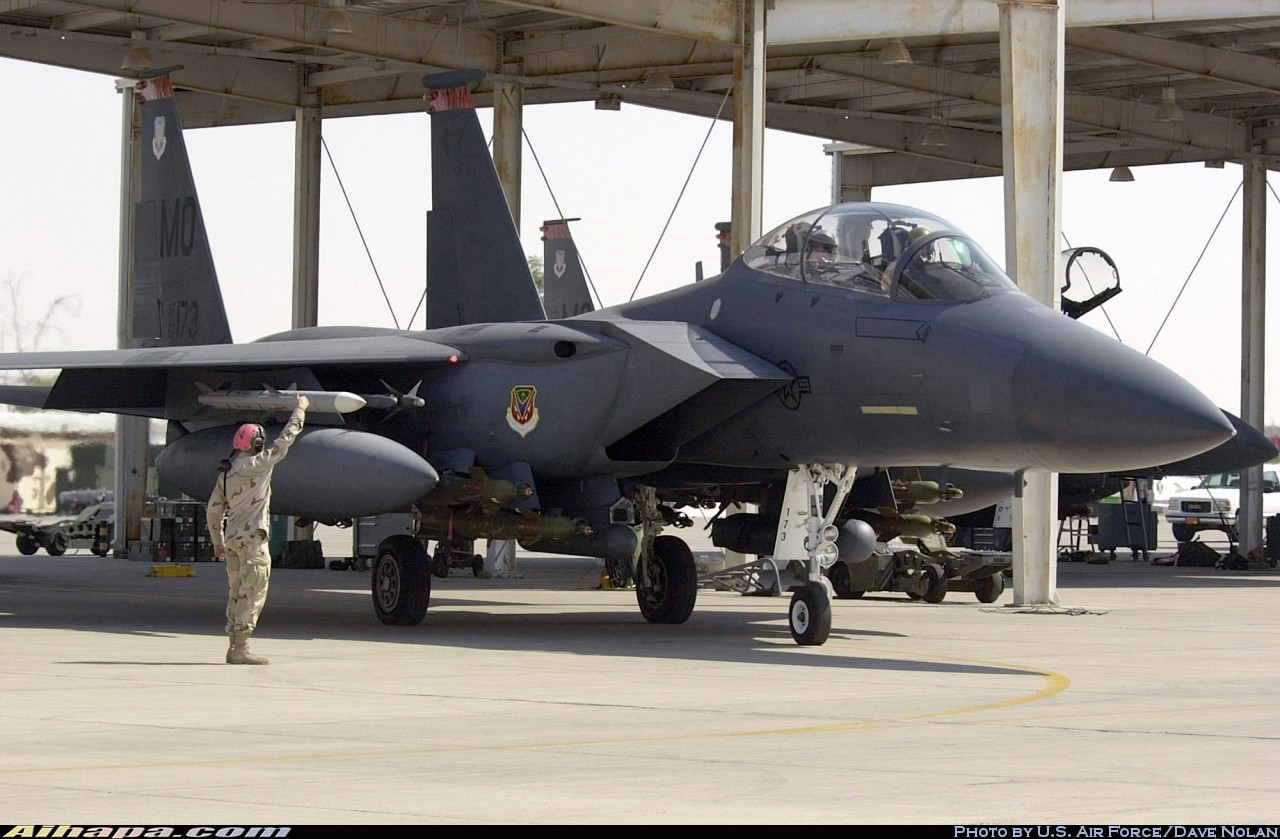 麦克唐纳-道格拉斯 F-15E&ldquo;攻击鹰&rdquo; \vert{} ID:3201