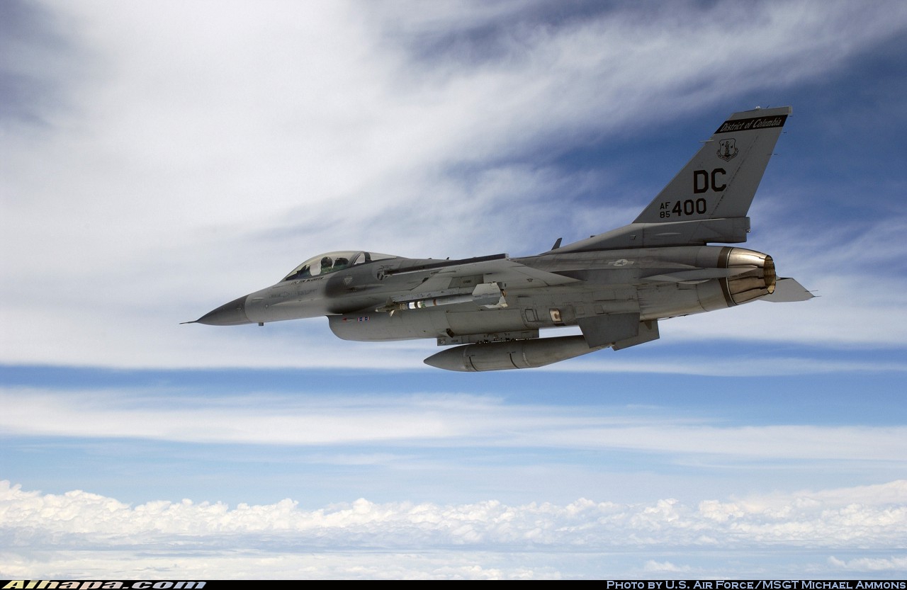通用动力 F-16C&ldquo;战隼&rdquo; \vert{} ID:4074