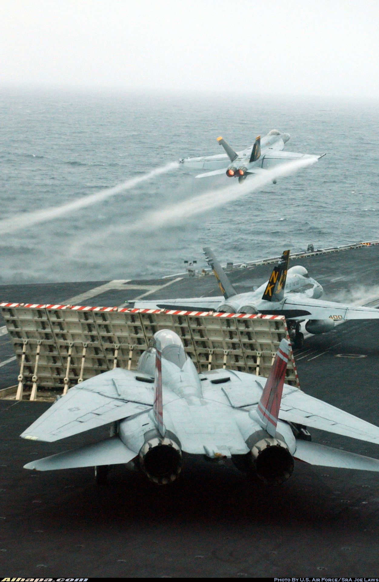 格鲁曼 F-14D&ldquo;雄猫&rdquo; \vert{} ID:27084
