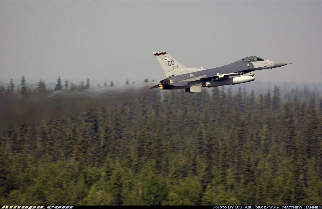 洛克希德-马丁 F-16CJ&ldquo;战隼&rdquo; \vert{} ID:20915