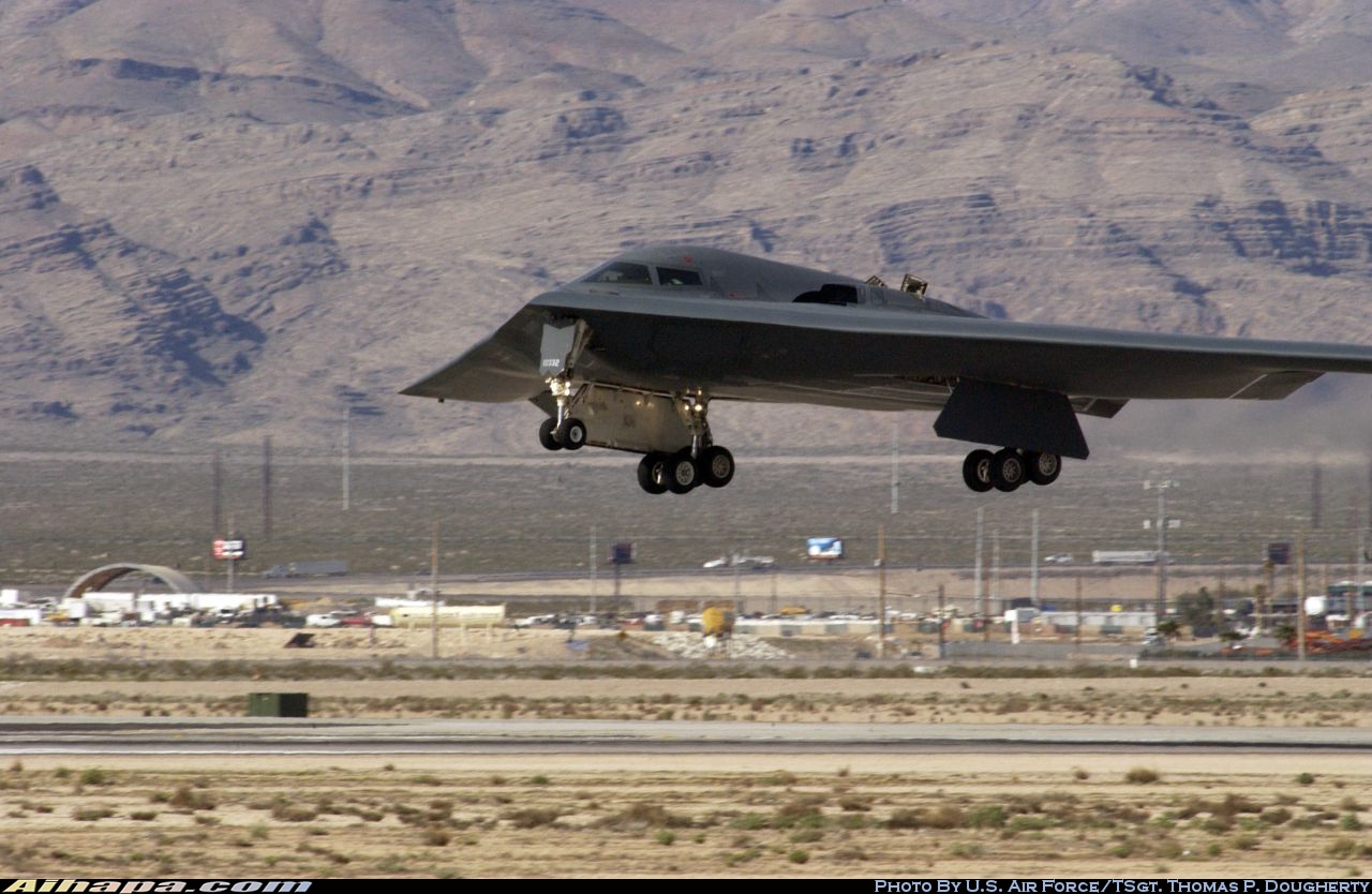 诺斯罗普-格鲁曼 B-2A&ldquo;幽灵&rdquo; \vert{} ID:15908