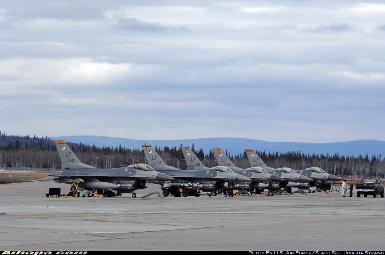通用动力 F-16C&ldquo;战隼&rdquo; \vert{} ID:11472