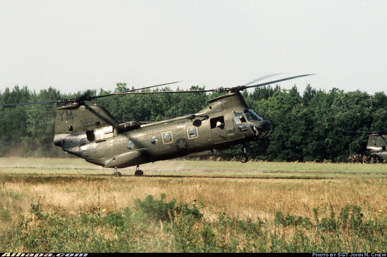 波音-伏托尔 CH-46E&ldquo;海上骑士&rdquo; \vert{} ID:4137
