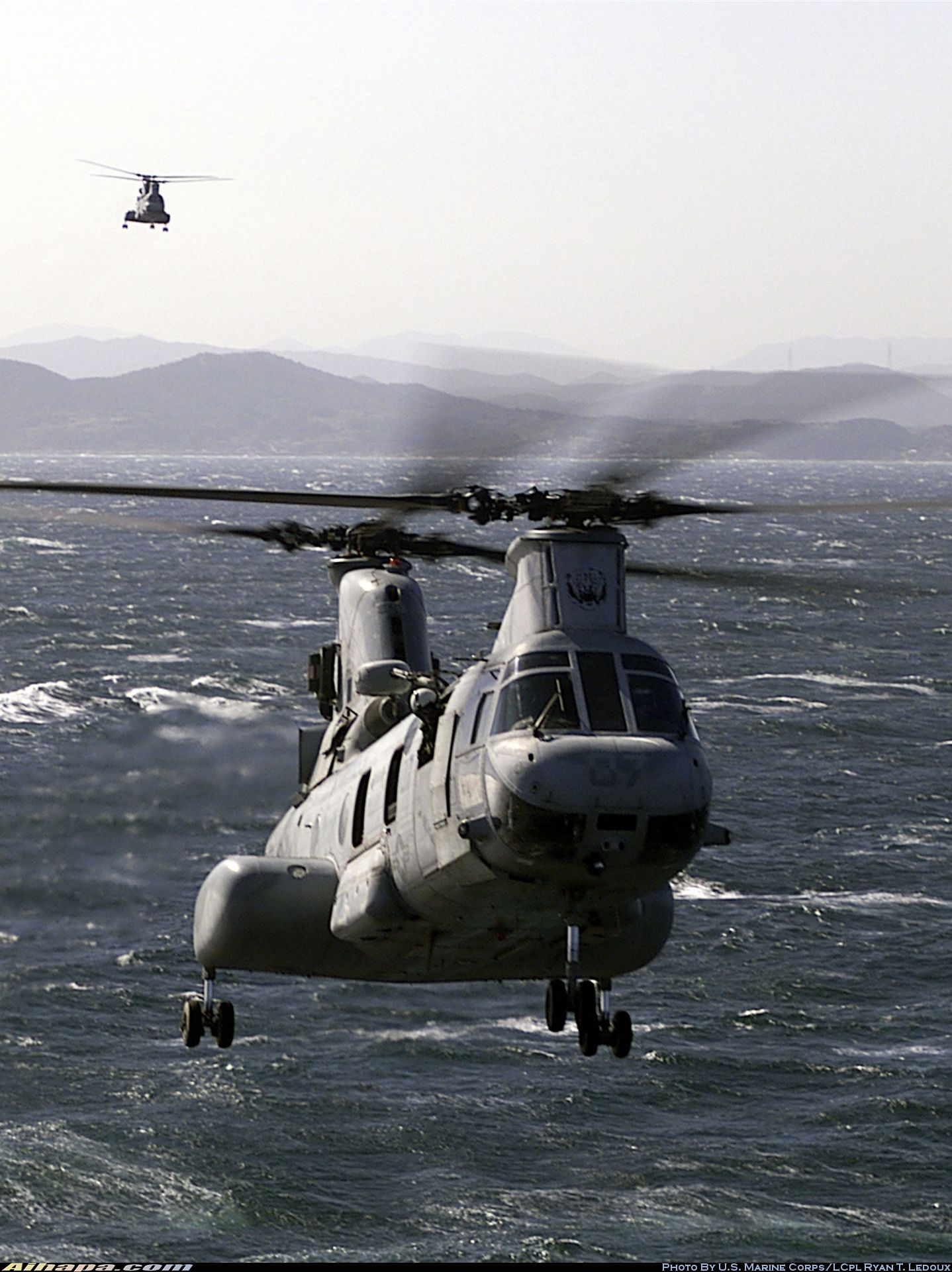 波音-伏托尔 CH-46E&ldquo;海上骑士&rdquo; \vert{} ID:31937