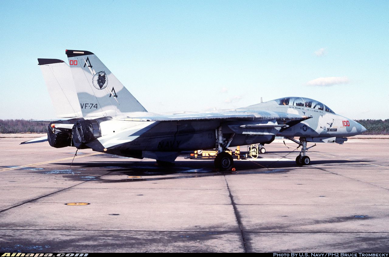格鲁曼 F-14B&ldquo;雄猫&rdquo; \vert{} ID:15860