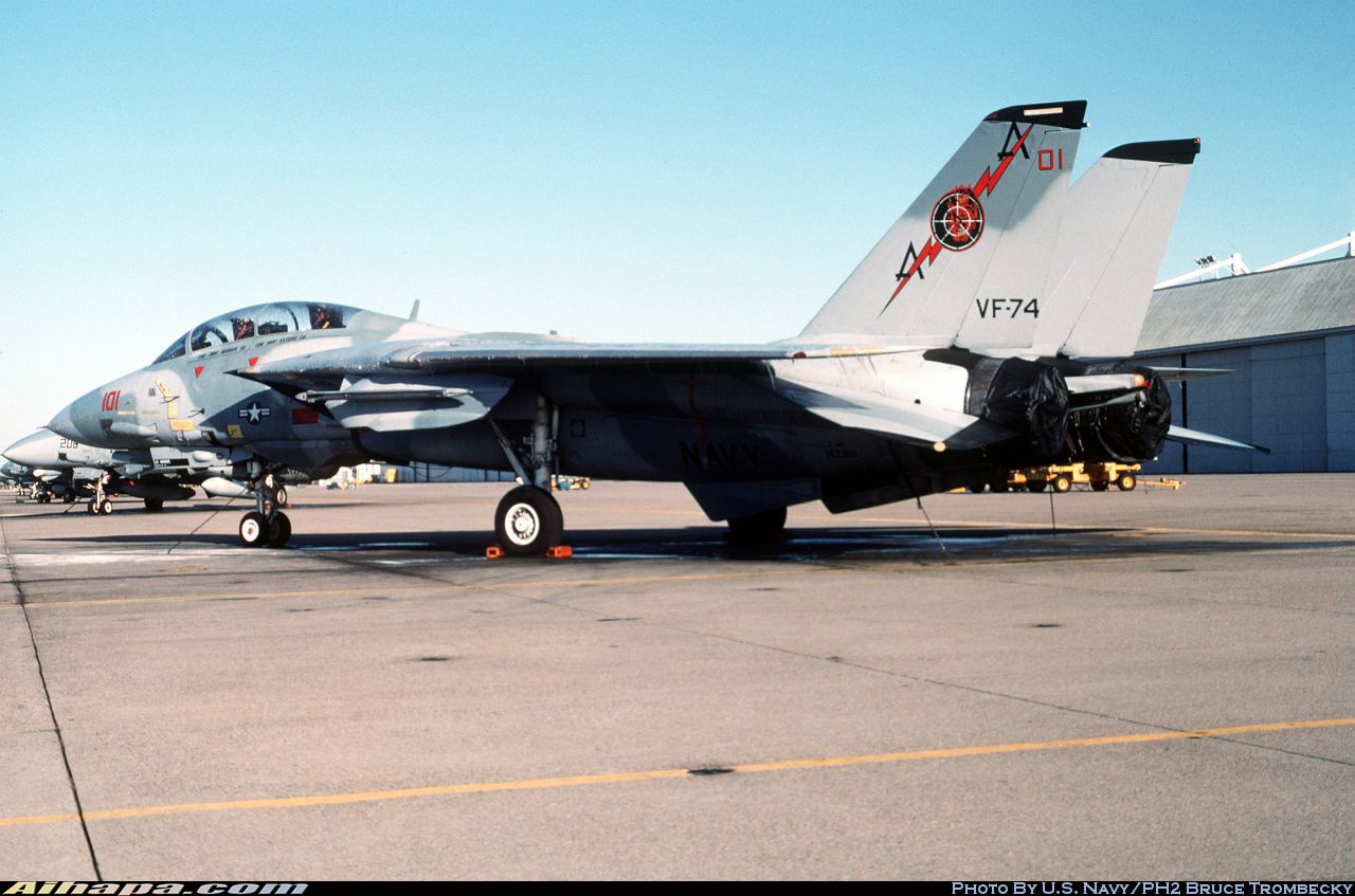 格鲁曼 F-14B&ldquo;雄猫&rdquo; \vert{} ID:15858