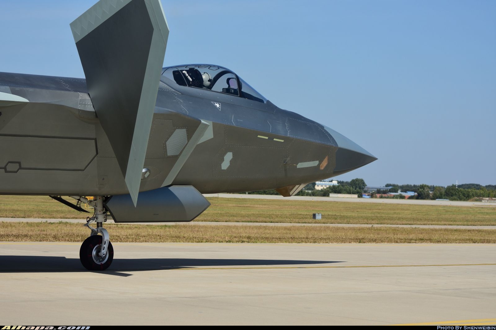 成飞 J-20&ldquo;威龙&rdquo;(歼-20) \vert{} ID:36389