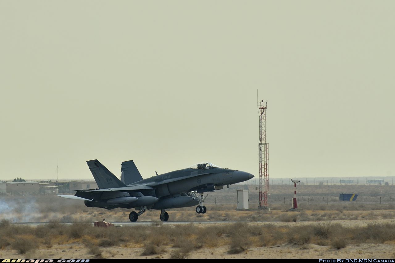 麦克唐纳-道格拉斯 CF-188A&ldquo;大黄蜂&rdquo;(CF-18A) \vert{} ID:16240