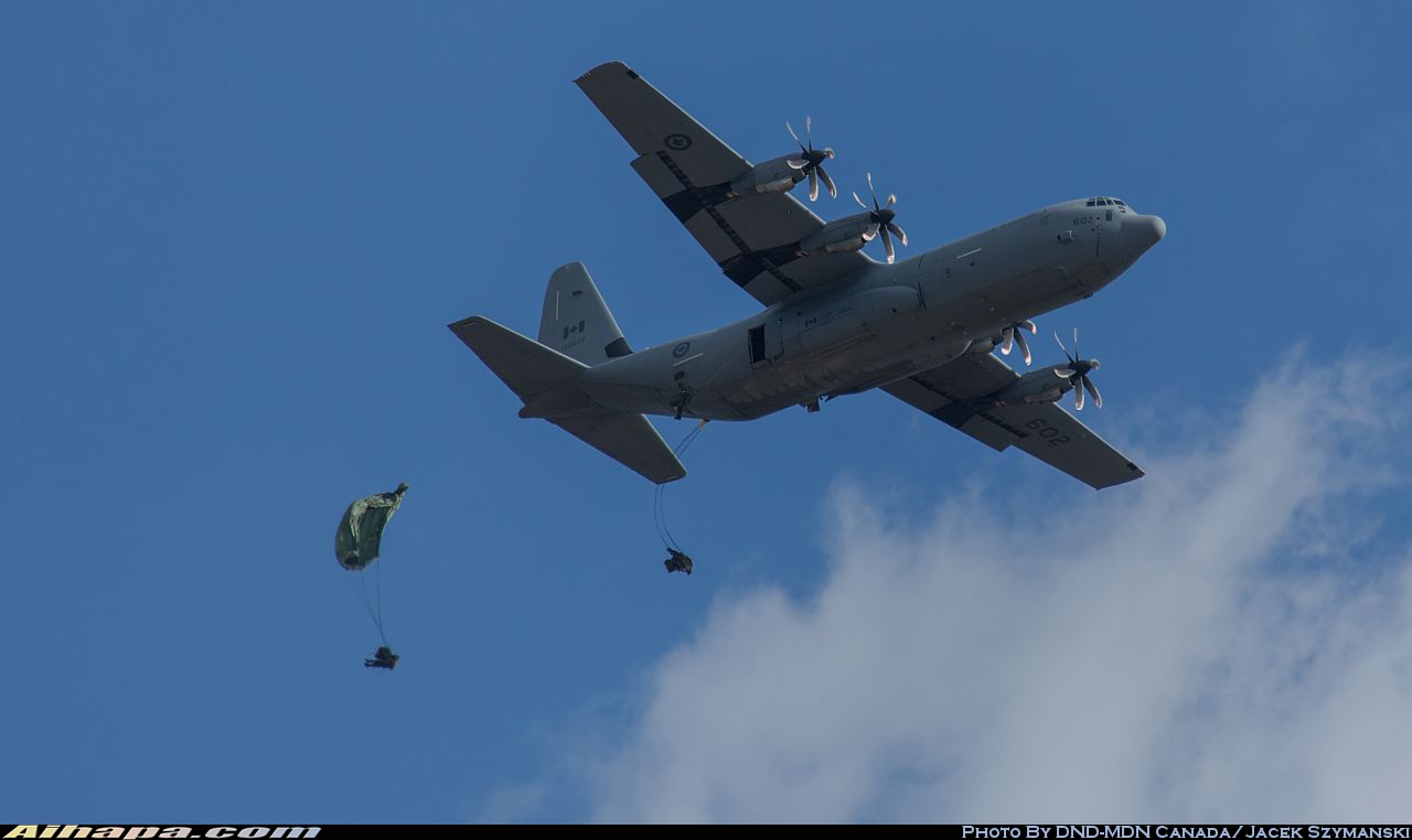 洛克希德-马丁 CC-130J-30&ldquo;大力神&rdquo; \vert{} ID:12633