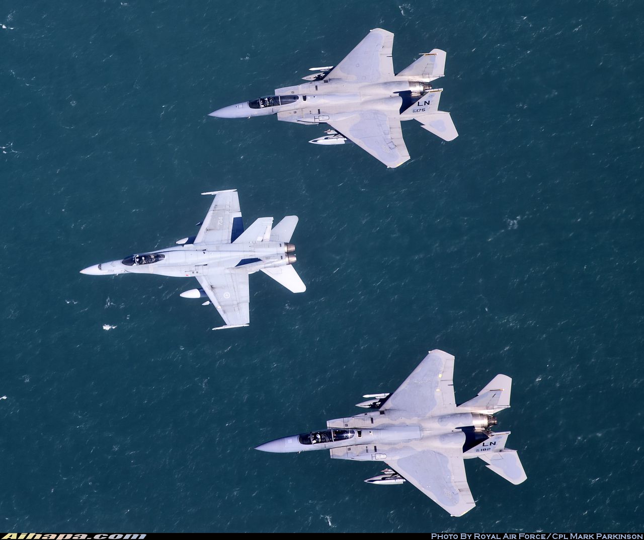 麦克唐纳-道格拉斯 F-15C&ldquo;鹰&rdquo; \vert{} ID:12098