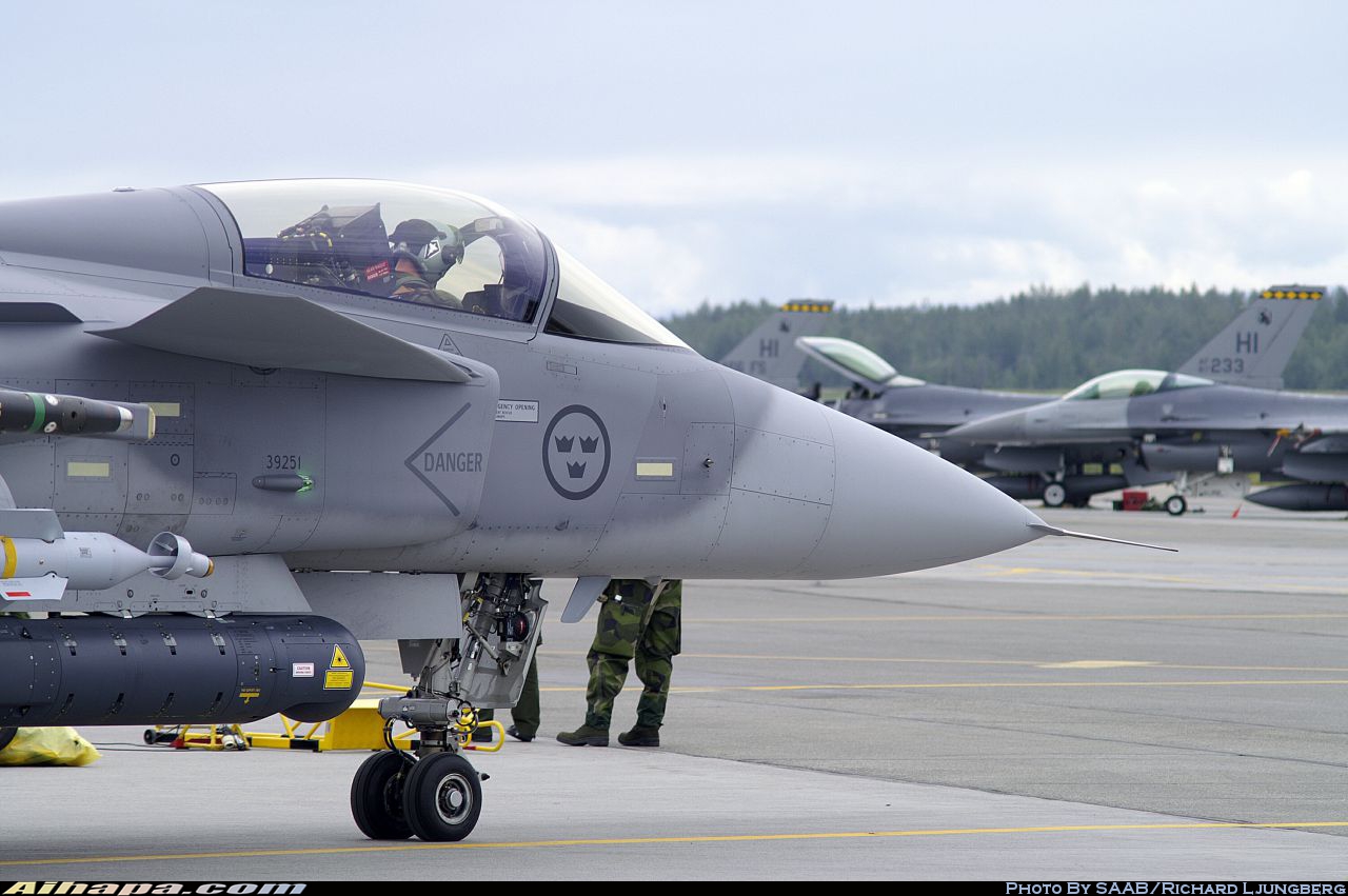 萨博 JAS-39C&ldquo;鹰狮&rdquo; \vert{} ID:17238