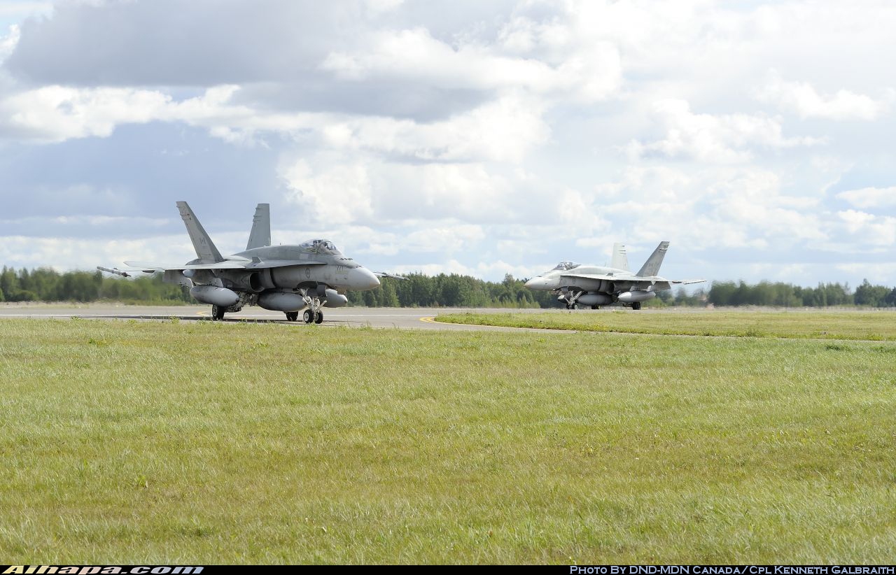 麦克唐纳-道格拉斯 CF-188A&ldquo;大黄蜂&rdquo;(CF-18A) \vert{} ID:12476