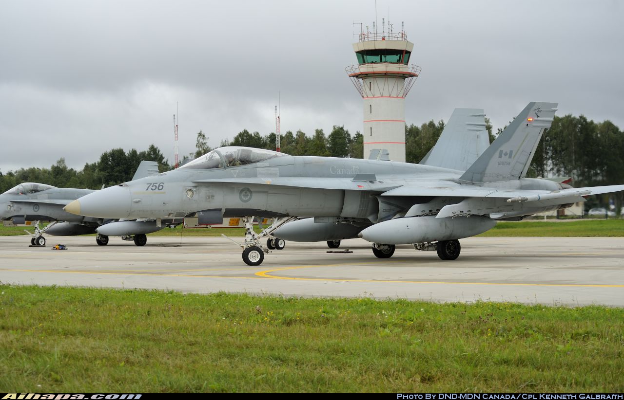 麦克唐纳-道格拉斯 CF-188A&ldquo;大黄蜂&rdquo;(CF-18A) \vert{} ID:12480