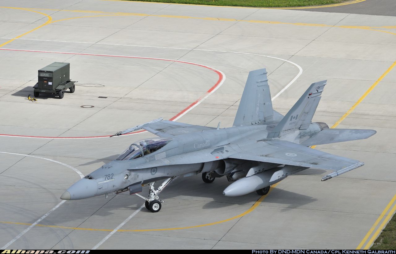麦克唐纳-道格拉斯 CF-188A&ldquo;大黄蜂&rdquo;(CF-18A) \vert{} ID:12482