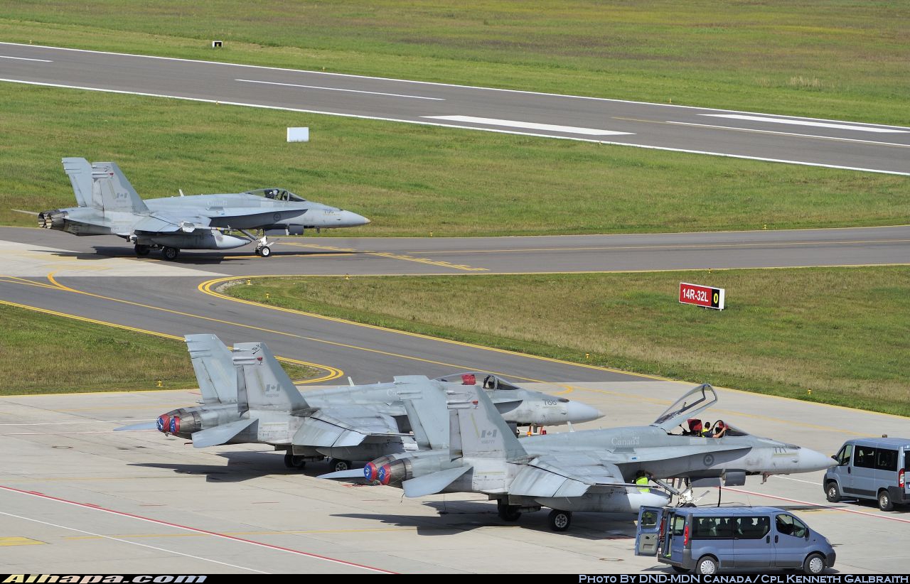 麦克唐纳-道格拉斯 CF-188A&ldquo;大黄蜂&rdquo;(CF-18A) \vert{} ID:12472