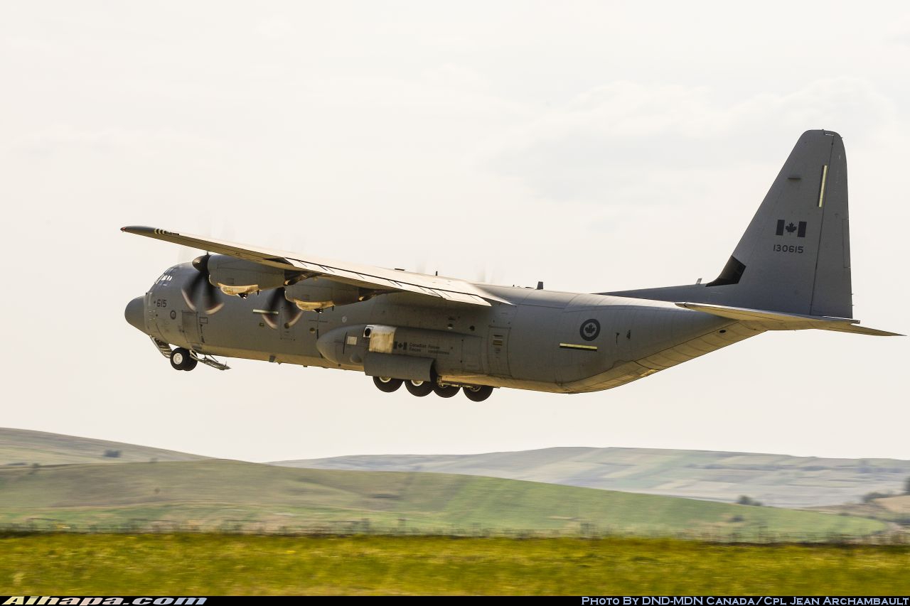 洛克希德-马丁 CC-130J-30&ldquo;大力神&rdquo; \vert{} ID:12682
