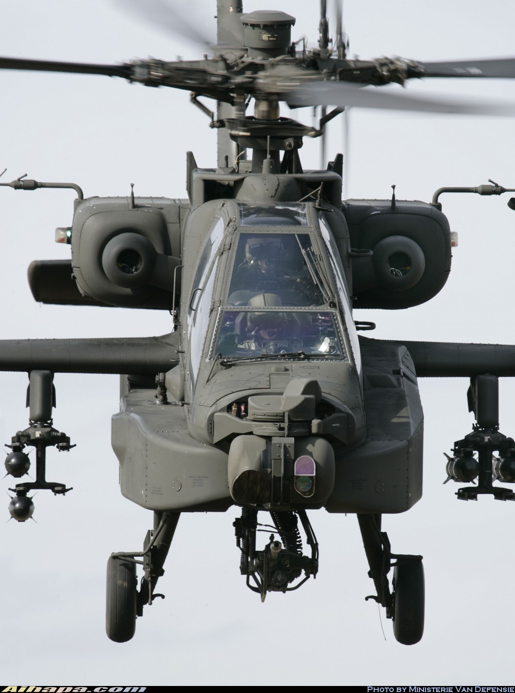 波音 AH-64D&ldquo;长弓阿帕奇&rdquo; \vert{} ID:4089